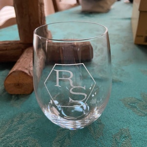Myrcille added a photo of their purchase