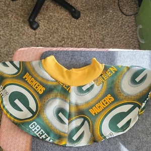 yayassewingcloset added a photo of their purchase