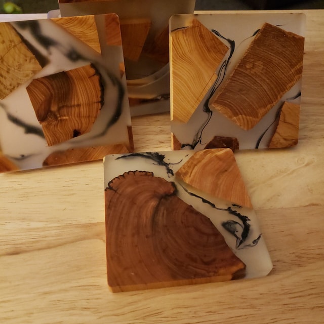 natural wood coaster – copper + pine