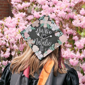 Custom summer Bouquet Graduation Cap Topper, Nursing Graduation Cap ...