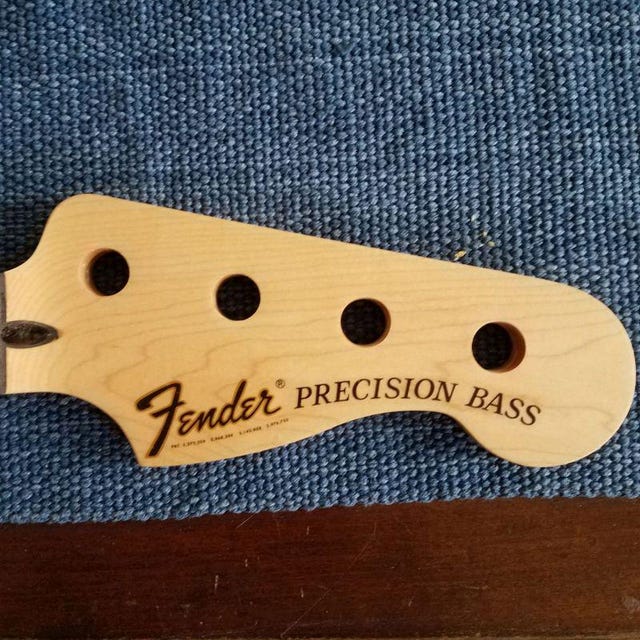 2 Decalcomanie Adesive Waterslide Per Paletta Chitarra – Fender Precision Bass – Luthier Tools