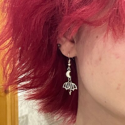 Metal Art Deco Pentagram Earrings – Silver Moon Cutout, Gothic Mystic Occult Jewelry