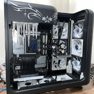 Yakira added a photo of their purchase