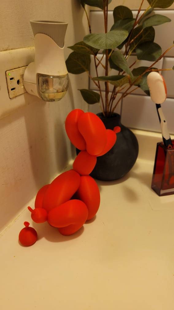 Stanley the Pooping Ballon Animal - Multiple Sizes - Great for your desk or a fun Decoration