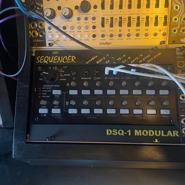Korg SQ-1 シーケンサー: DSQ1 ユーロラックマウントフレーム