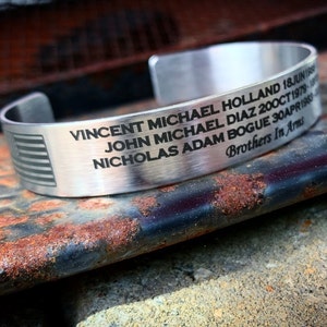 FDNY Rubber Bracelet – 9/11 Memorial Museum Store
