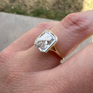 Roxi added a photo of their purchase