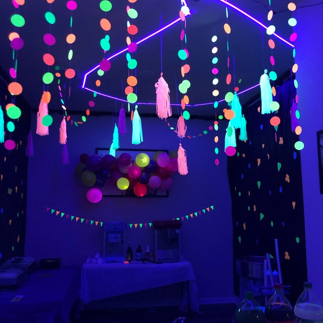 Glow Party Dance Floor/fluorescent Neon Cardstock/blacklight Party  Floor/neon Papper DIY 