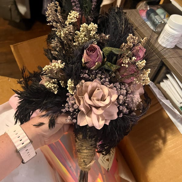 Beautiful Realistic Graveside Flowers, Flowers for Cemeteries, Memorial ...