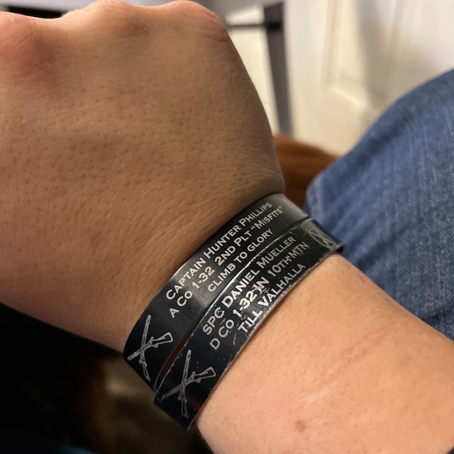 Wrist Kia Memorial Bracelets Military Memorial Band Army Fallen - Main Image