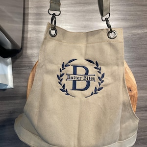 Personalized Canvas Chef Apron with Pockets | Embroidered Kitchen Wear for Restaurants & Home Cooking, Personalized Embroidered Apron