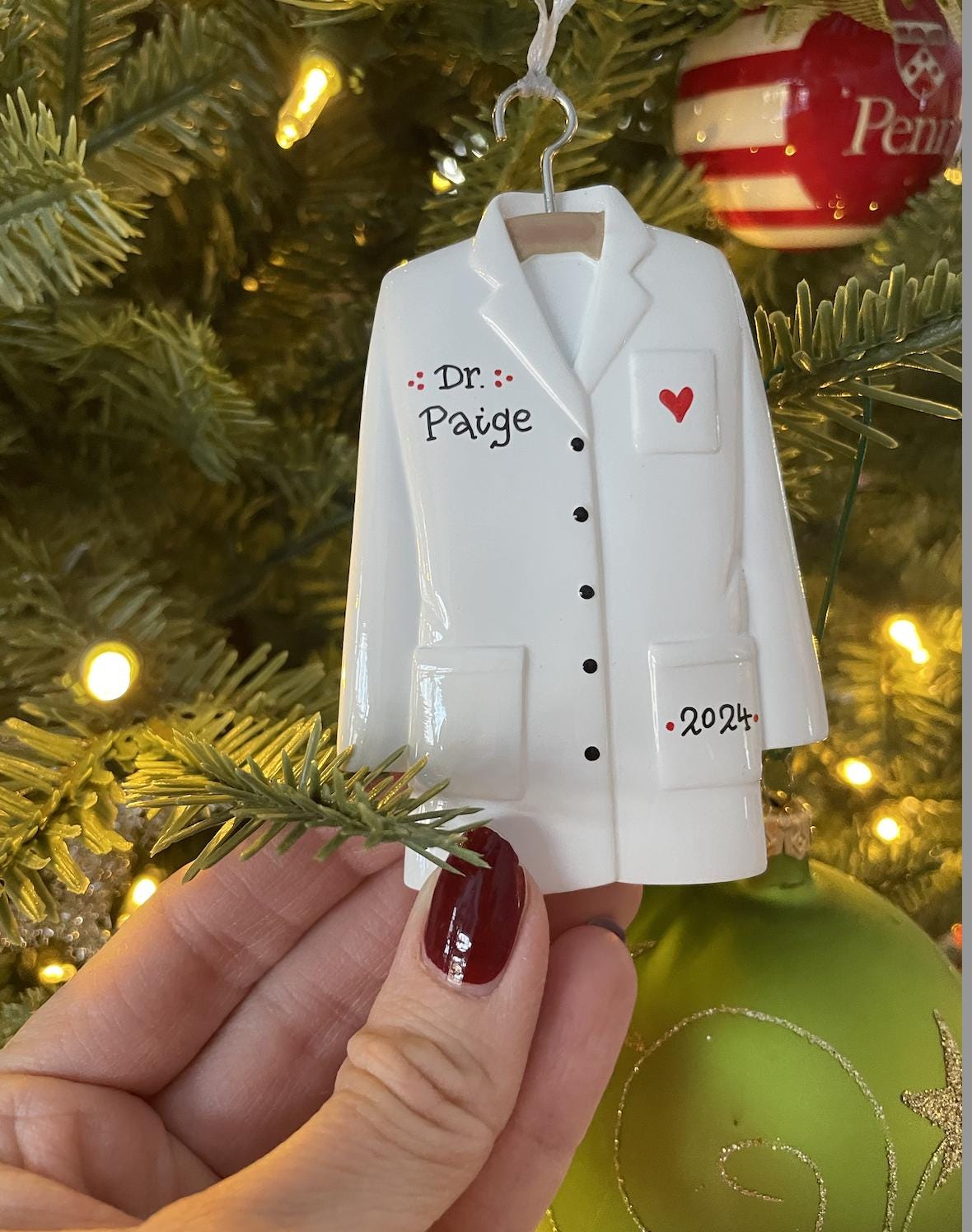 Lab Coat Personalized Christmas Ornament, Doctor Christmas Ornament, White Coat Ornament, Gift for Doctor, Medical Student Ornament, Intern.