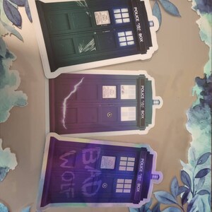 Cracked TARDIS Sticker | Doctor Who Vinyl Decal | 11th Doctor and Amy ...