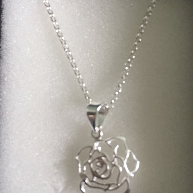 Sterling Silver Filigree Rose Necklace - Etsy