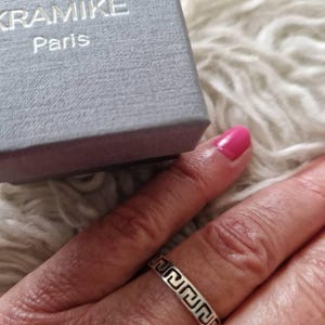 Bague Ancienne En Argent Massif 925 - Style Jonc Alliance - Taille 51 - Créateur Grec - Occasion