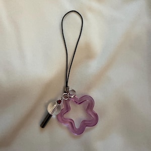 Lilie added a photo of their purchase