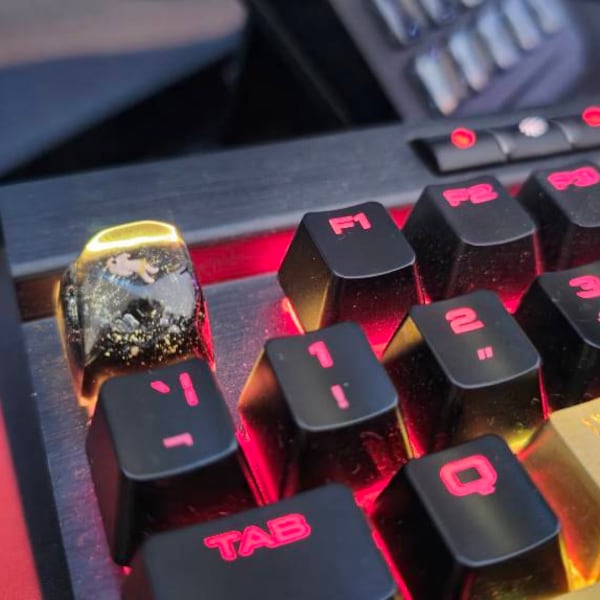 Interstellar Artisan Keycaps, Galaxy Resin Keycap, Astronaut Diamond SA ...