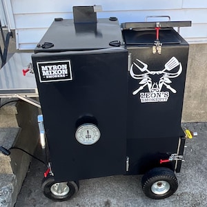 Leon added a photo of their purchase