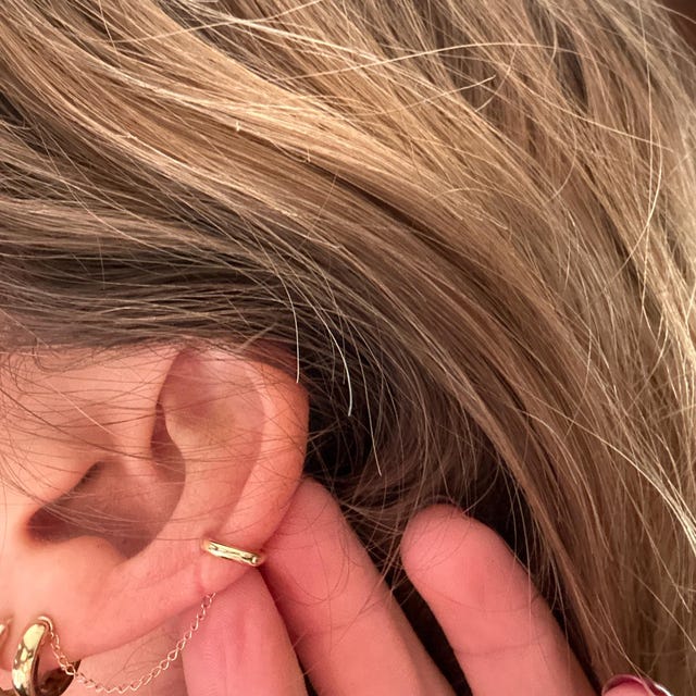HYKE ハイク HOOP EARRINGS 25SS SMALL HYKE ハイク HOOP EARRINGS 25SS SMALL