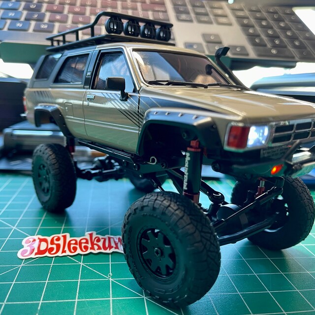 Mini-Z 4X4 Jeep LEDライト付き Kyosho Mini-Z 4x4 MX-01: Installing LED Lights MZW429R - YouTube