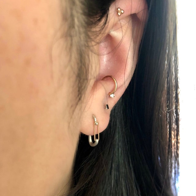 ピアス Numbering Carabiner Hoop Earrings #5275 5BSA102 KIKICHIC | NYC | 14k Gold Filled Carabiner Rectangle Hoops