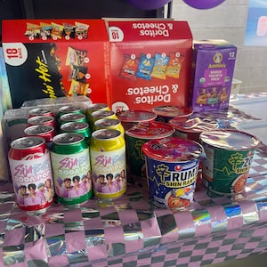 Yixel added a photo of their purchase
