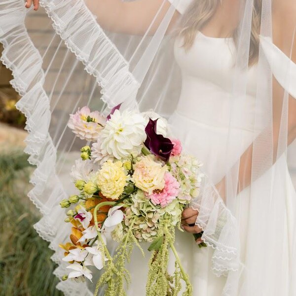 Scallop Ruffle Edge RUFFLE ME SOFTLY | Scallop Lace Edge Ruffle Veil - Soft High Quality ...
