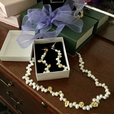 Latelita London Orecchini A Goccia Con Perle Barocche E Fiore In Argento 925 | Gioielli Floreali Con Zirconia | Eleganza Serale