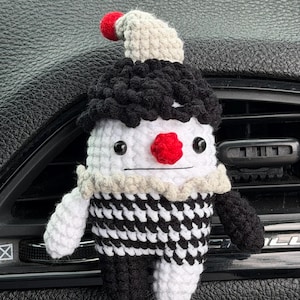 Jaquelin added a photo of their purchase