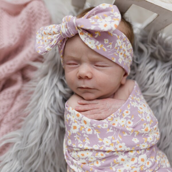 Knotted Baby Gown + Hat Set- Posy