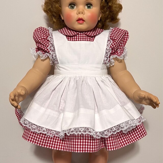 西洋人形　ドール　Patty　Court of Dolls COLLECTOR'S PORCELAIN DOLL アンティーク 西洋人形