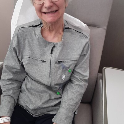 Men's 5 Zipper Easy Port Access Chemo Shirt Best Gift for Cancer