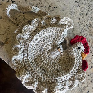 Elle added a photo of their purchase