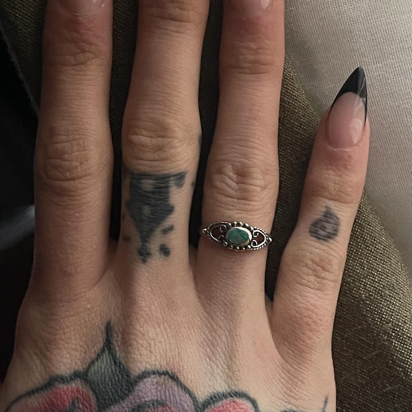 Small Vintage Style Turquoise Ring // 925 Sterling Silver With Genuine ...