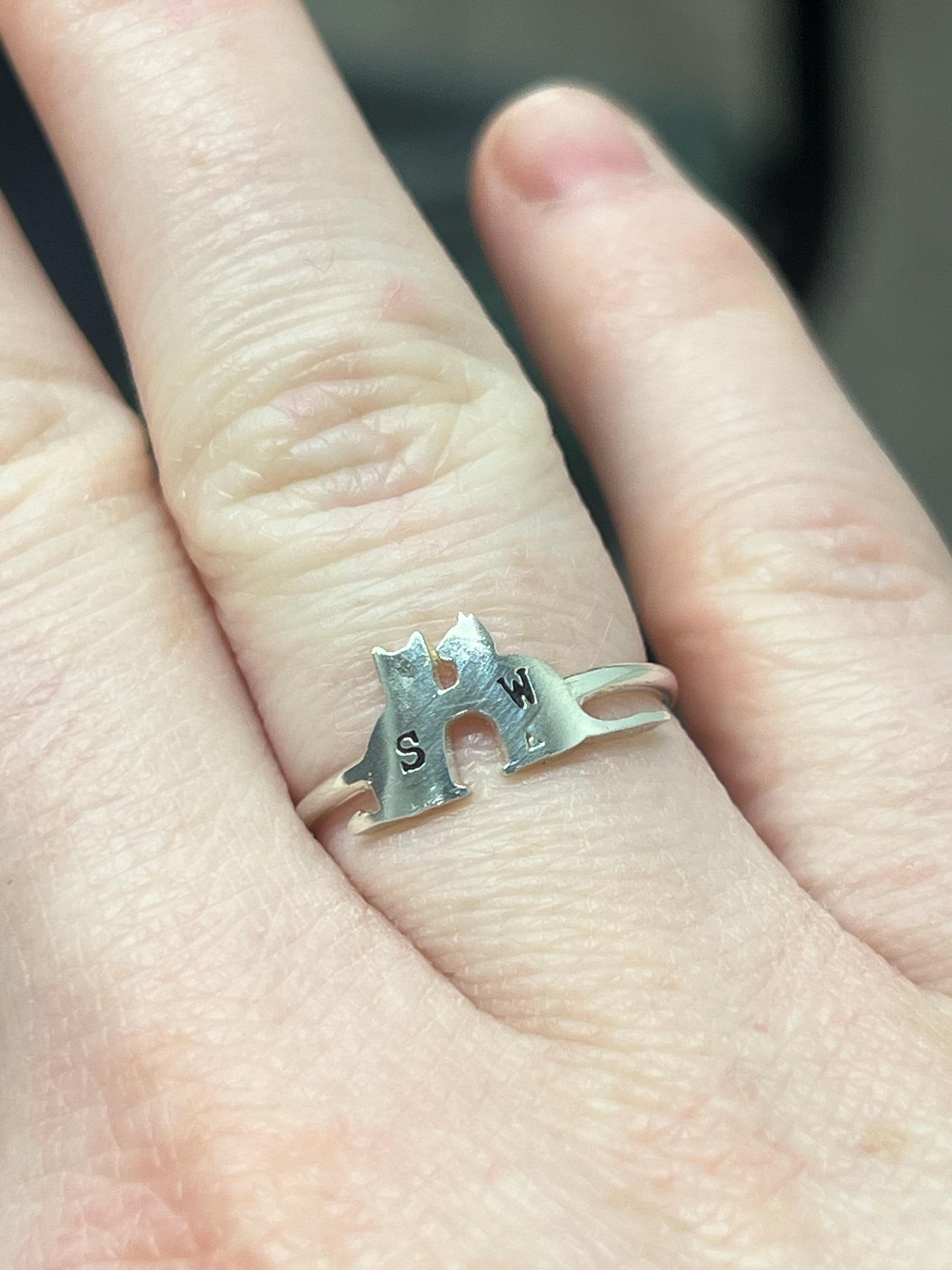 Personalized Initial Pet Ring - Family Animal Jewelry - Custom Dog and Cat Ring - Your Pet Ring - Dog Mom Ring - Cat Mom Jewelry
