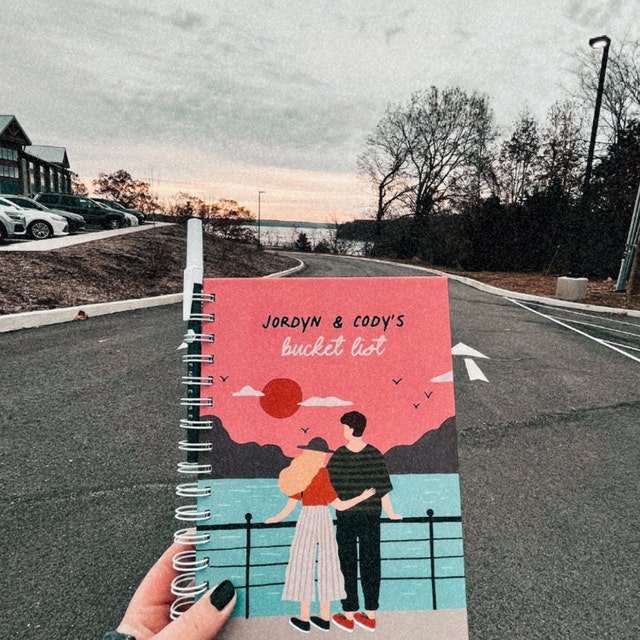 Couples Bucket List Journal - KDP Graphic by Boss Designer