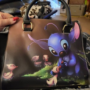 Sac en cuir Stitch Disney, Sac à main Stitch Lover, Sac en cuir  personnalisé, Sac à main femme, Sac personnalisé, Sac à provisions, Sac  fait main 