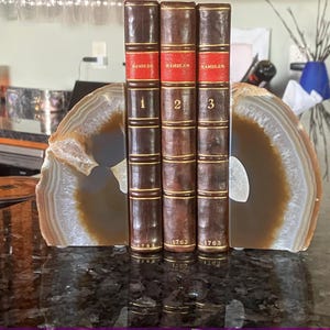 Natural Agate Geode Book Ends - 2 to 9 lbs - Brazilian Agate Bookends Pair Agate Crystal Bookends for Heavy Books - Agate Geode Book Stopper