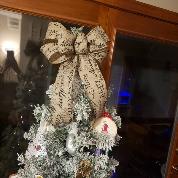 Rustic Burlap Farmhouse Christmas Bow, Christmas Holidays Script Burlap ...