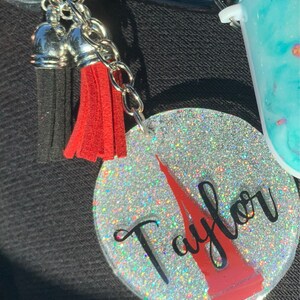 Taylor added a photo of their purchase