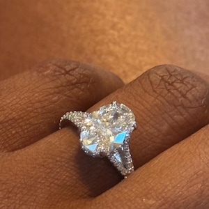 Malorie added a photo of their purchase