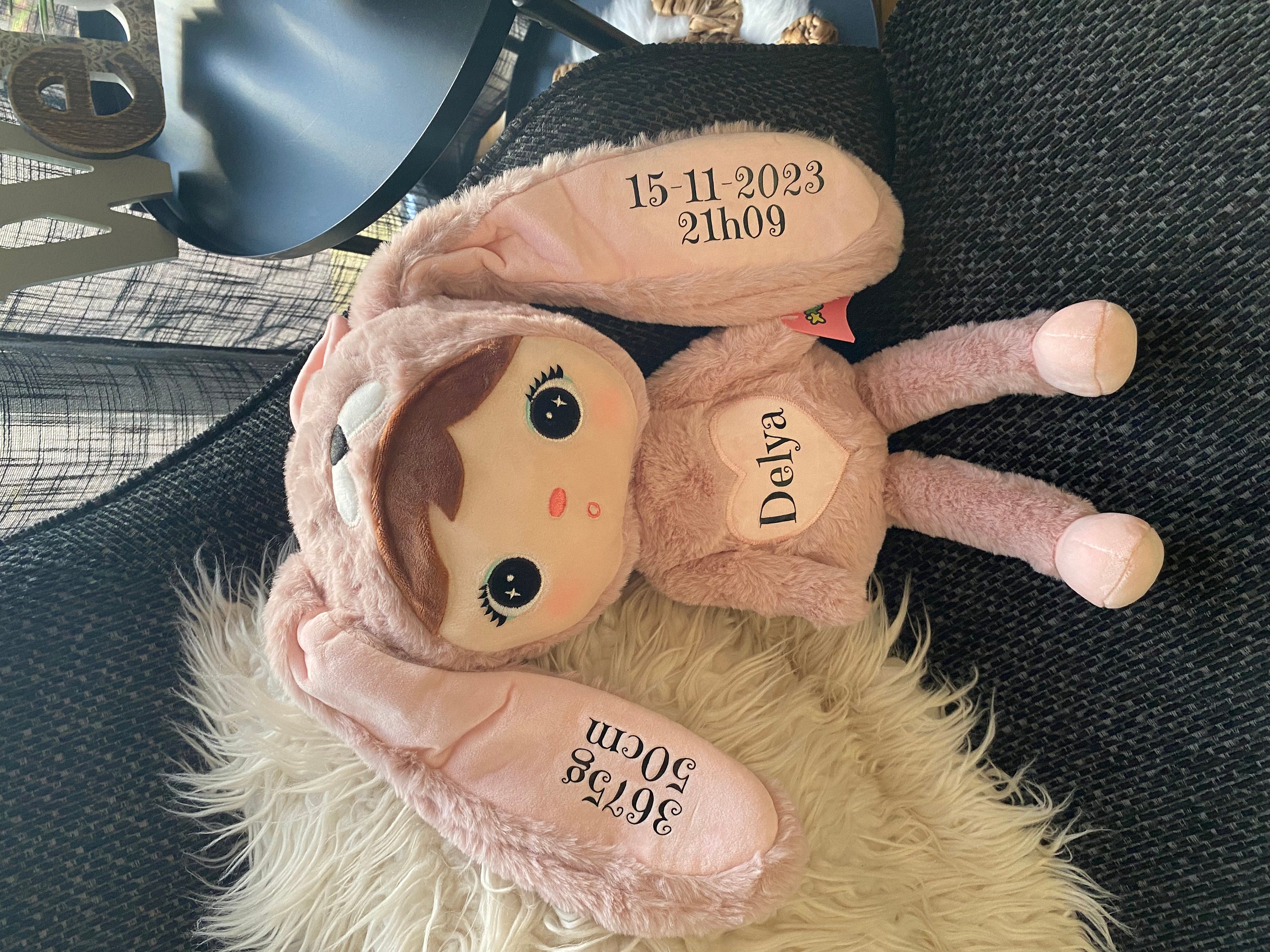 Personalisierbares XXL Kuscheltier Hase Metoo - 48 cm - mit Namen - Geschenk zur Geburt, Geburtstag und Taufe