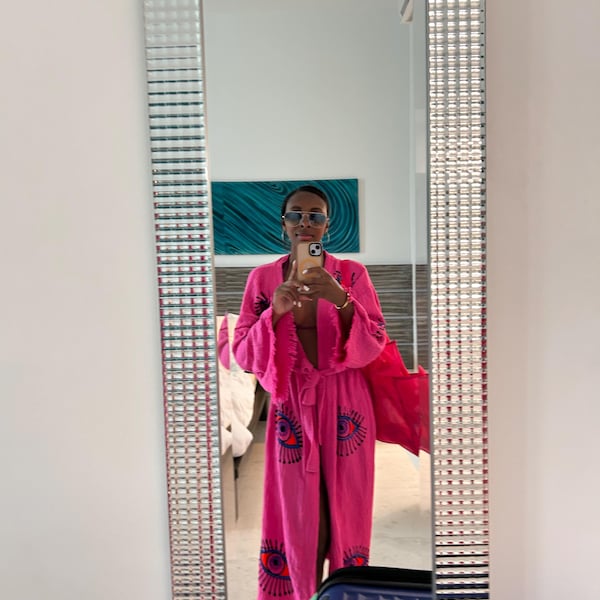Sunkissed Coconut - Pink Bows Hotel Robe