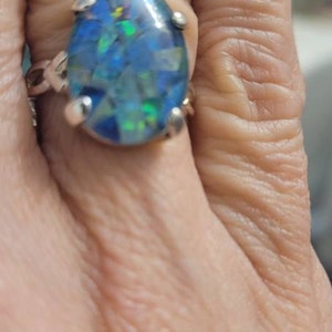 オーストラリア産　クリスタルオパールリング オーストラリア産オパール 2.1ct ダイヤモンド 0.6ct プラチナ