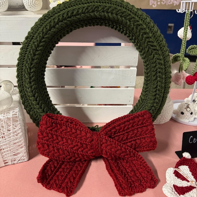 A customer's finished Wheat Stitch Wreaths Crochet Pattern in 4 Sizes