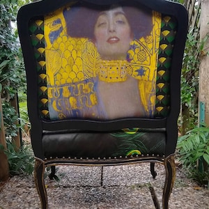 Ria added a photo of their purchase