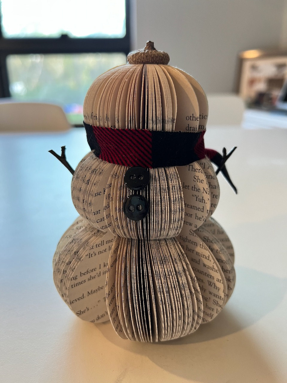 Book Snowman-Christmas Decor-Holiday Decor-Christmas Decoration-Christmas Gifts-Book Exchange-Winter Decor-Teacher Gift-Gift for Mom