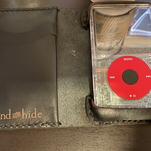 Ipod Classic Leather Wallet Case 4th Through 7th Gen 20gb Through