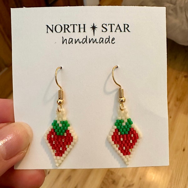 Small Step Earring main image 1