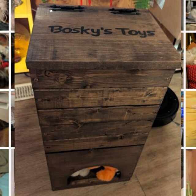 Wood Dog Toy Box / Wooden Dog Toys Storage Bin / Pet Toy Storage